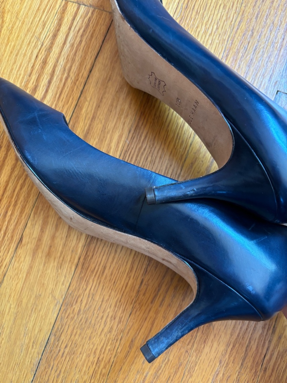 Cole Haan Vesta Marine Blue (navy) Leather Pumps - Picture 3 of 5